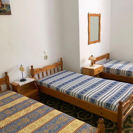 Ferienwohnung Vana Kavos Agia Marina  Exterior foto