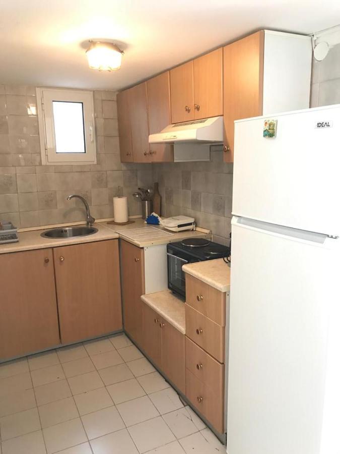 Ferienwohnung Vana Kavos Agia Marina  Exterior foto
